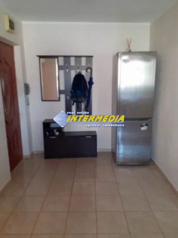 apartament-2-camere-decomandat-de-vanzare-etaj-1-in-alba-iulia-4